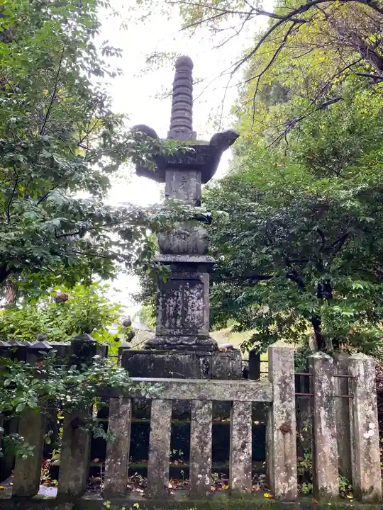 鳥海山大物忌神社蕨岡口ノ宮の塔