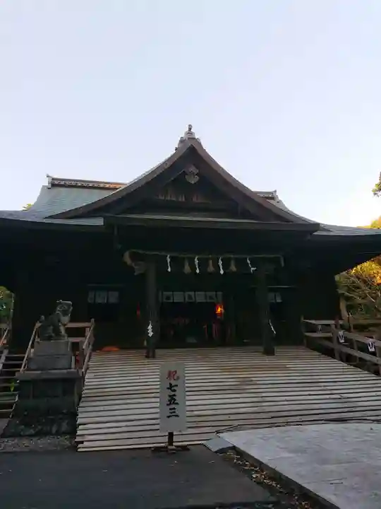 府八幡宮の本殿・本堂