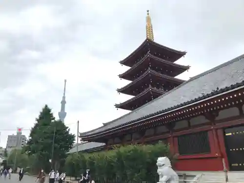 浅草寺の景色