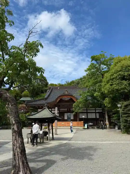 深大寺の{uncategorized: "未分類", other: "その他", undefined: "問題あり", building: "その他建物", grave: "お墓", sacred_gate: "鳥居", guardian: "狛犬", statue: "像", buddha: "仏像", history: "歴史", nature: "自然", garden: "庭園", animal: "動物", pagoda: "塔", temizu: "手水舎", mountain_gate: "山門・神門", sanctuary: "本殿・本堂", subordinate: "末社・摂社", art: "芸術", scenery: "景色", jizo: "地蔵", ema: "絵馬", goshuin: "御朱印", omikuji: "おみくじ", items: "授与品その他", amulet: "お守り", goshuincho: "御朱印帳", eats: "食事", festival: "お祭り", votive_dance: "神楽", shichigosan: "七五三参", wedding: "結婚式", experience: "体験その他", initially: "初詣", around: "周辺", anti_infection: "感染症対策"}