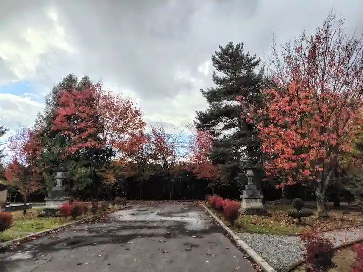美瑛神社の庭園