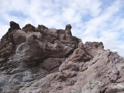 十六羅漢岩 (山形県)