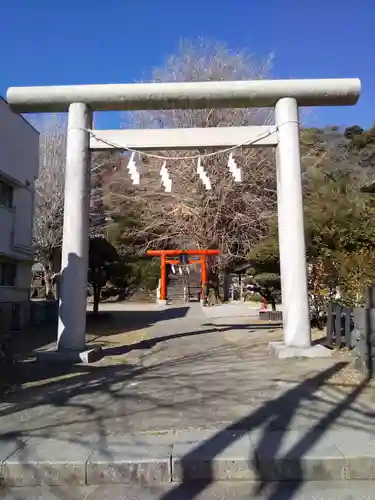 雷神社の鳥居