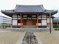 洞泉寺の本殿・本堂