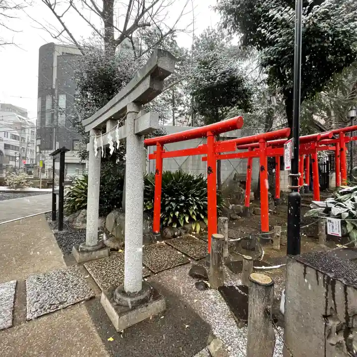 鳩森八幡神社の末社・摂社