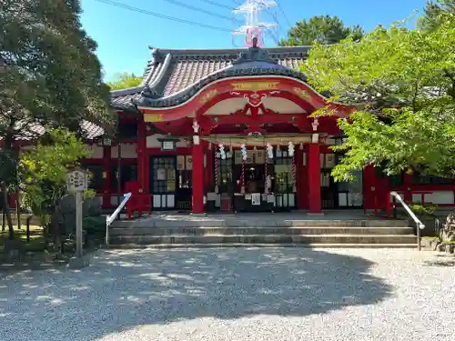 市原稲荷神社の本殿・本堂