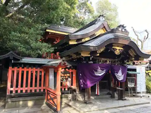 満足稲荷神社の本殿・本堂