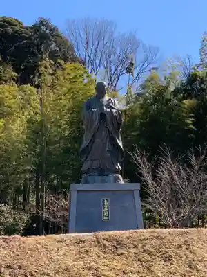 法性寺の像