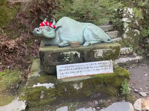 英彦山豊前坊高住神社の狛犬