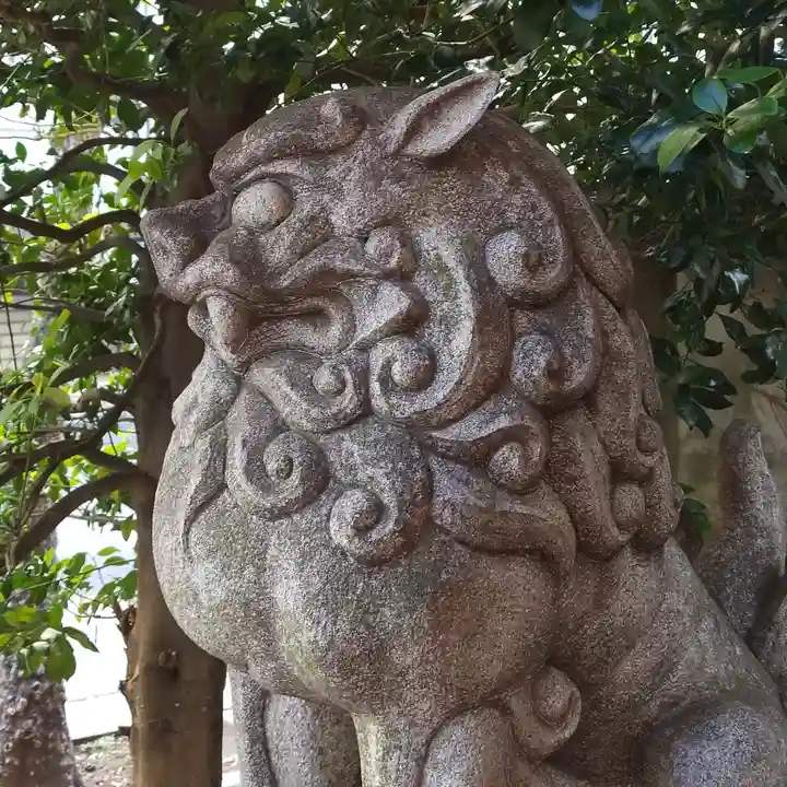 築土神社の狛犬