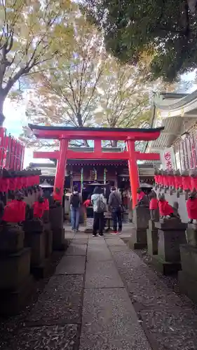 豊川稲荷東京別院の鳥居