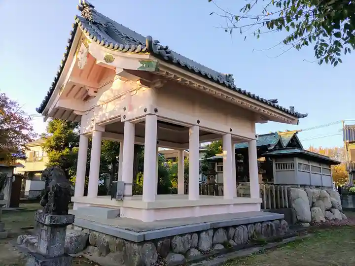 白山社の本殿・本堂