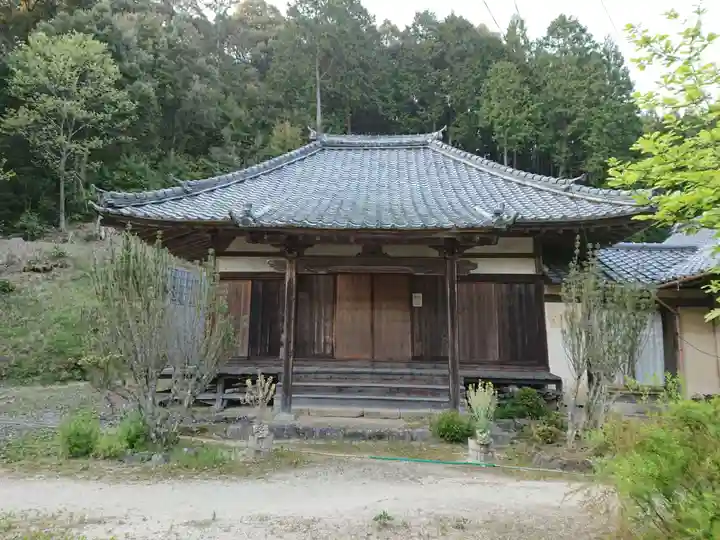 正立寺の本殿・本堂