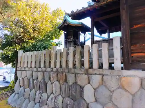 十二所社（森本）の本殿・本堂