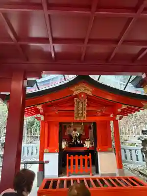 九頭龍神社新宮の{uncategorized: "未分類", other: "その他", undefined: "問題あり", building: "その他建物", grave: "お墓", sacred_gate: "鳥居", guardian: "狛犬", statue: "像", buddha: "仏像", history: "歴史", nature: "自然", garden: "庭園", animal: "動物", pagoda: "塔", temizu: "手水舎", mountain_gate: "山門・神門", sanctuary: "本殿・本堂", subordinate: "末社・摂社", art: "芸術", scenery: "景色", jizo: "地蔵", ema: "絵馬", goshuin: "御朱印", omikuji: "おみくじ", items: "授与品その他", amulet: "お守り", goshuincho: "御朱印帳", eats: "食事", festival: "お祭り", votive_dance: "神楽", shichigosan: "七五三参", wedding: "結婚式", experience: "体験その他", initially: "初詣", around: "周辺", anti_infection: "感染症対策"}