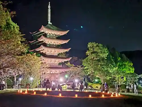 瑠璃光寺の建物その他