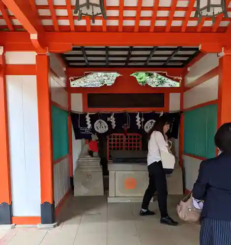 根津神社の末社・摂社