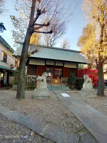 諏訪神社の本殿・本堂