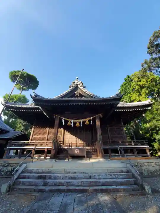 八幡神社の本殿・本堂