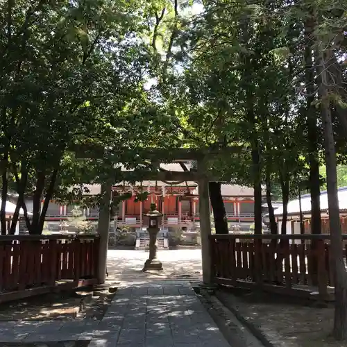 休ヶ岡八幡宮（薬師寺境内社）の鳥居