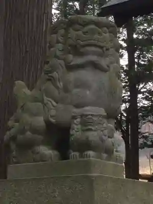 山家神社の狛犬