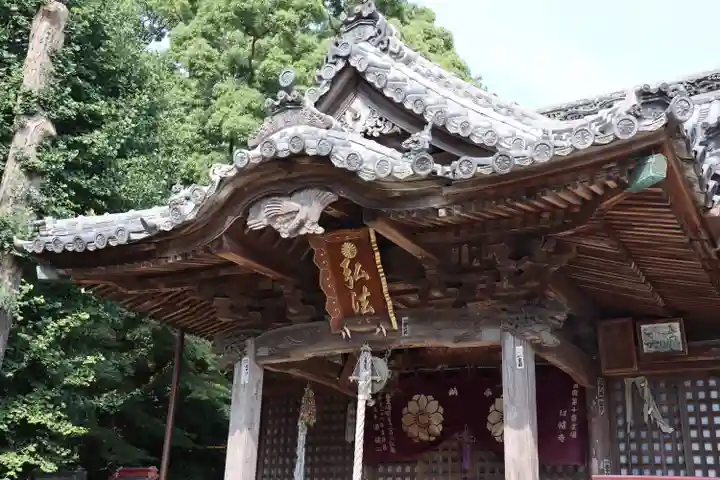 切幡寺の本殿・本堂