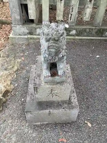 山内神社の狛犬