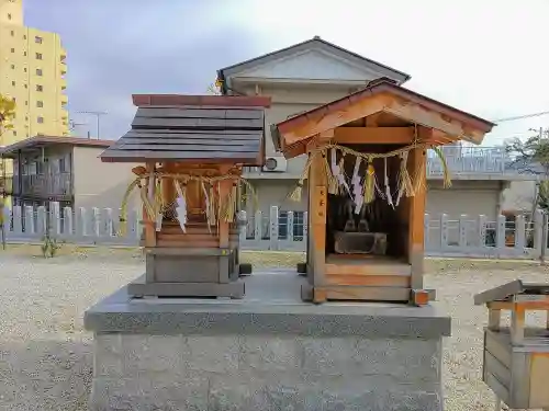 八ツ屋神明社の末社・摂社