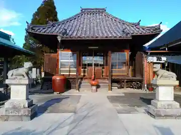 広目寺の本殿・本堂