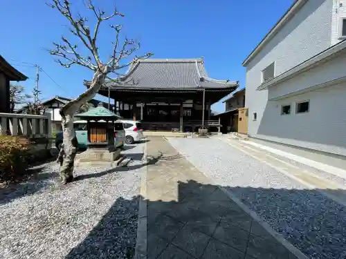 願乗寺の{uncategorized: "未分類", other: "その他", undefined: "問題あり", building: "その他建物", grave: "お墓", sacred_gate: "鳥居", guardian: "狛犬", statue: "像", buddha: "仏像", history: "歴史", nature: "自然", garden: "庭園", animal: "動物", pagoda: "塔", temizu: "手水舎", mountain_gate: "山門・神門", sanctuary: "本殿・本堂", subordinate: "末社・摂社", art: "芸術", scenery: "景色", jizo: "地蔵", ema: "絵馬", goshuin: "御朱印", omikuji: "おみくじ", items: "授与品その他", amulet: "お守り", goshuincho: "御朱印帳", eats: "食事", festival: "お祭り", votive_dance: "神楽", shichigosan: "七五三参", wedding: "結婚式", experience: "体験その他", initially: "初詣", around: "周辺", anti_infection: "感染症対策"}