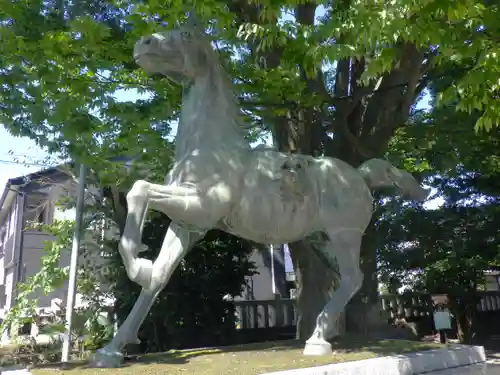 諏訪神社の狛犬
