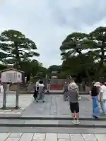 鶴岡八幡宮の{uncategorized: "未分類", other: "その他", undefined: "問題あり", building: "その他建物", grave: "お墓", sacred_gate: "鳥居", guardian: "狛犬", statue: "像", buddha: "仏像", history: "歴史", nature: "自然", garden: "庭園", animal: "動物", pagoda: "塔", temizu: "手水舎", mountain_gate: "山門・神門", sanctuary: "本殿・本堂", subordinate: "末社・摂社", art: "芸術", scenery: "景色", jizo: "地蔵", ema: "絵馬", goshuin: "御朱印", omikuji: "おみくじ", items: "授与品その他", amulet: "お守り", goshuincho: "御朱印帳", eats: "食事", festival: "お祭り", votive_dance: "神楽", shichigosan: "七五三参", wedding: "結婚式", experience: "体験その他", initially: "初詣", around: "周辺", anti_infection: "感染症対策"}