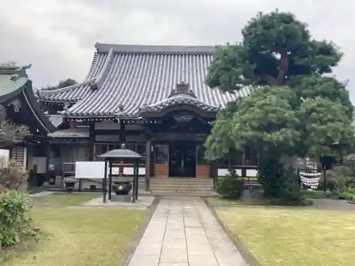 長泉寺の本殿・本堂