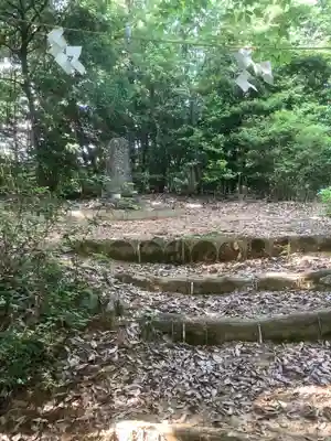 曽野稲荷神社の末社・摂社