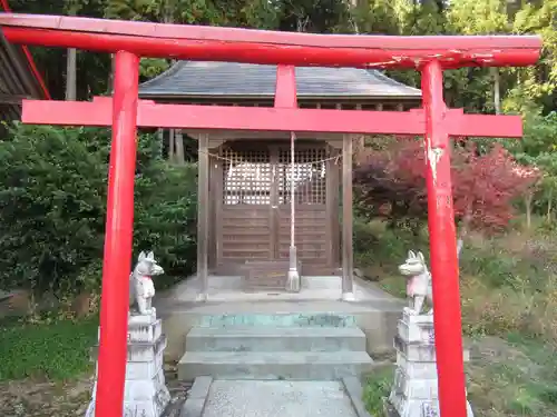 木野下神社の末社