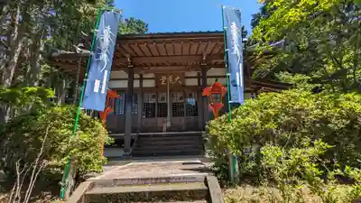三寳寺の本殿・本堂