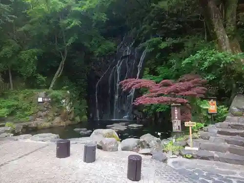 玉簾神社(神奈川県)