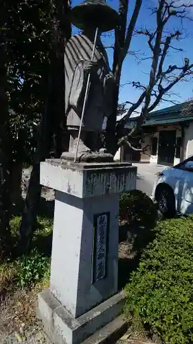 永教寺の像