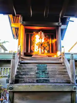 白山社の本殿・本堂