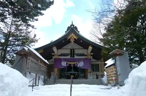 彌彦神社　(伊夜日子神社)の本殿