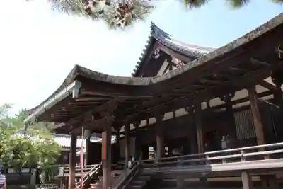 法隆寺の本殿・本堂