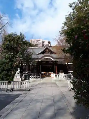 鳥越神社の本殿・本堂