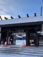 札幌護國神社の山門