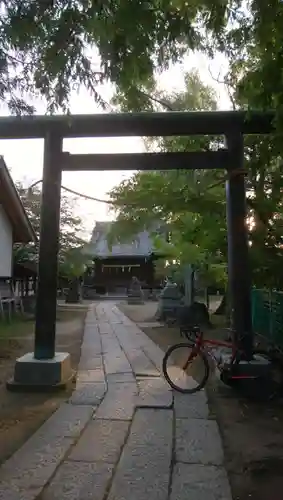 真間稲荷神社の鳥居