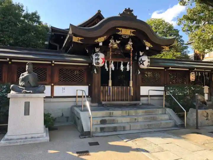 晴明神社の本殿・本堂