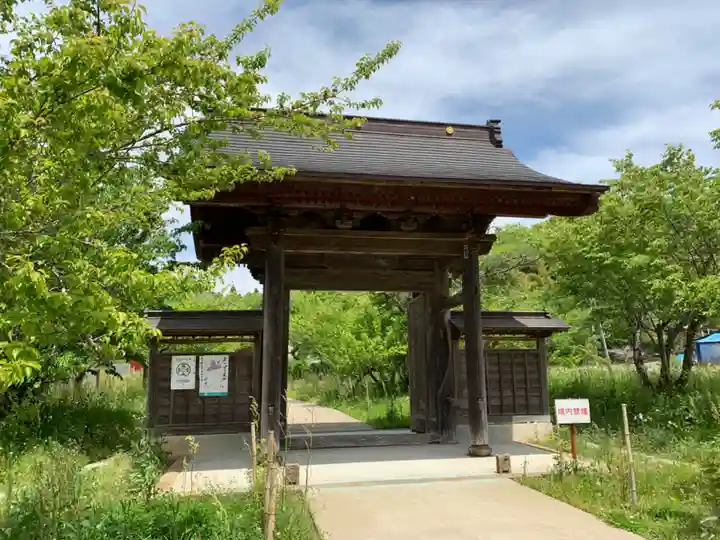 眼蔵寺の山門・神門