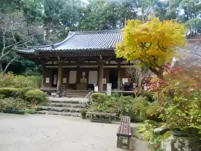 岩船寺の本殿・本堂