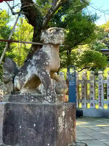 江島神社の{uncategorized: "未分類", other: "その他", undefined: "問題あり", building: "その他建物", grave: "お墓", sacred_gate: "鳥居", guardian: "狛犬", statue: "像", buddha: "仏像", history: "歴史", nature: "自然", garden: "庭園", animal: "動物", pagoda: "塔", temizu: "手水舎", mountain_gate: "山門・神門", sanctuary: "本殿・本堂", subordinate: "末社・摂社", art: "芸術", scenery: "景色", jizo: "地蔵", ema: "絵馬", goshuin: "御朱印", omikuji: "おみくじ", items: "授与品その他", amulet: "お守り", goshuincho: "御朱印帳", eats: "食事", festival: "お祭り", votive_dance: "神楽", shichigosan: "七五三参", wedding: "結婚式", experience: "体験その他", initially: "初詣", around: "周辺", anti_infection: "感染症対策"}