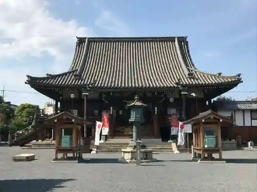 総持寺の本殿