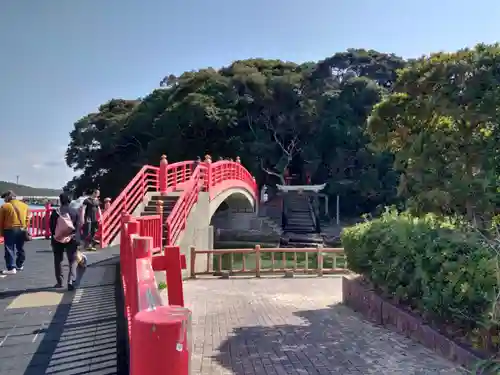 照島神社の建物その他